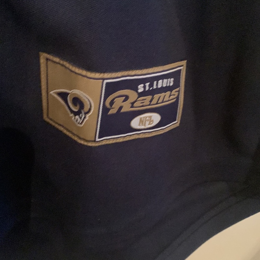 VF Imagewear St. Louis Rams Button Down Jersey size Large - Picture 3 of 10